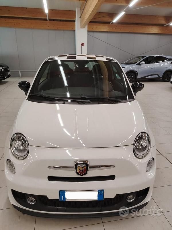 Usata Abarth 500 135 CV (99 kW) 2014 Bianco Berlina