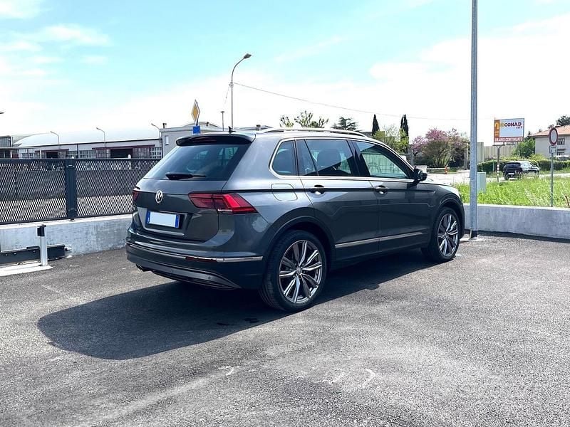 Usata VW Tiguan Advance 150 CV (110 kW) 2018 Grigio SUV