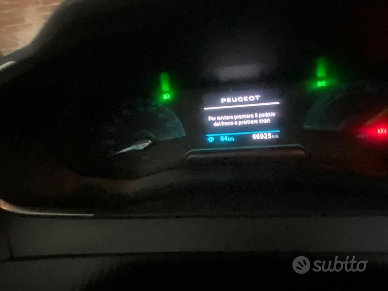 Usata Peugeot 208 100 kW (136 CV) 2020 Grigio Utilitaria