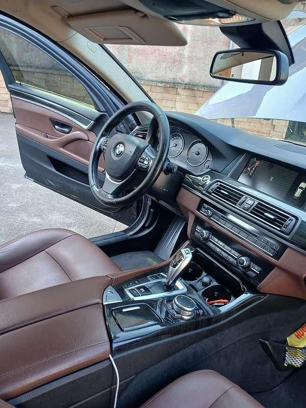 Begagnad BMW 525 Luxury Line 218 HK (160 kW) 2015 Kombi