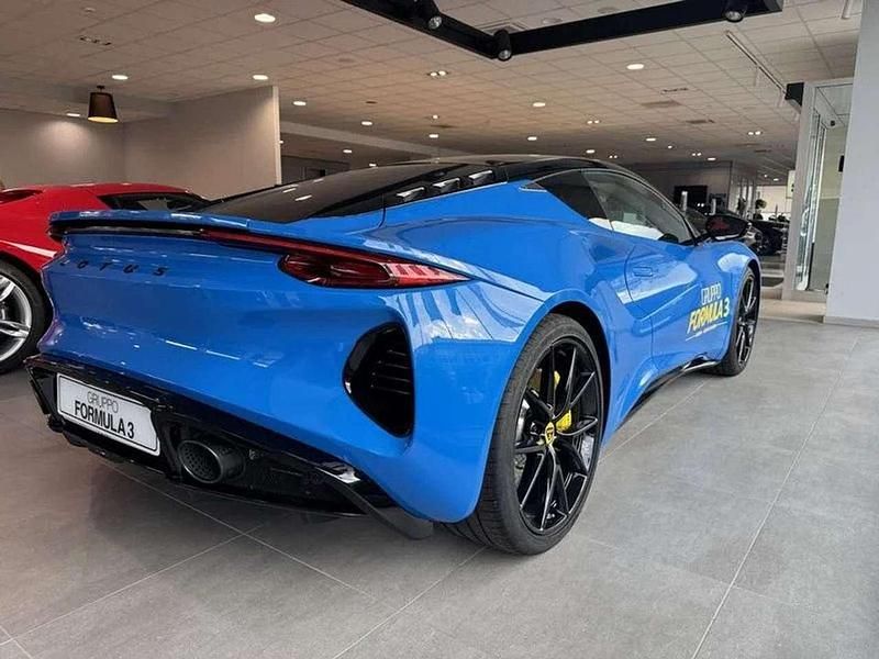 Nuova Lotus Emira 364 CV (267 kW) 2025 Blu Coupé