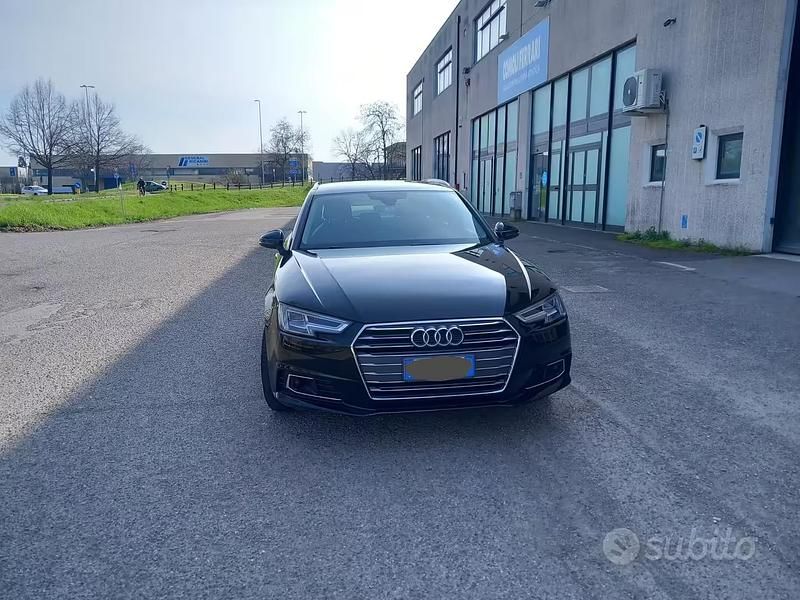 Usata Audi A4 Sport 150 CV (110 kW) 2016 Nero Station wagon
