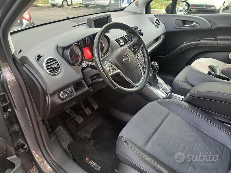 Usata Opel Meriva 110 CV (80 kW) 2013 Grigio Monovolume