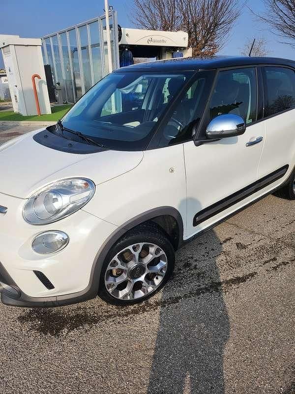 Usata Fiat 500L Trekking 102 CV (75 kW) 2016 Monovolume