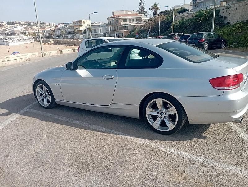Usata BMW 320 2009 Coupé
