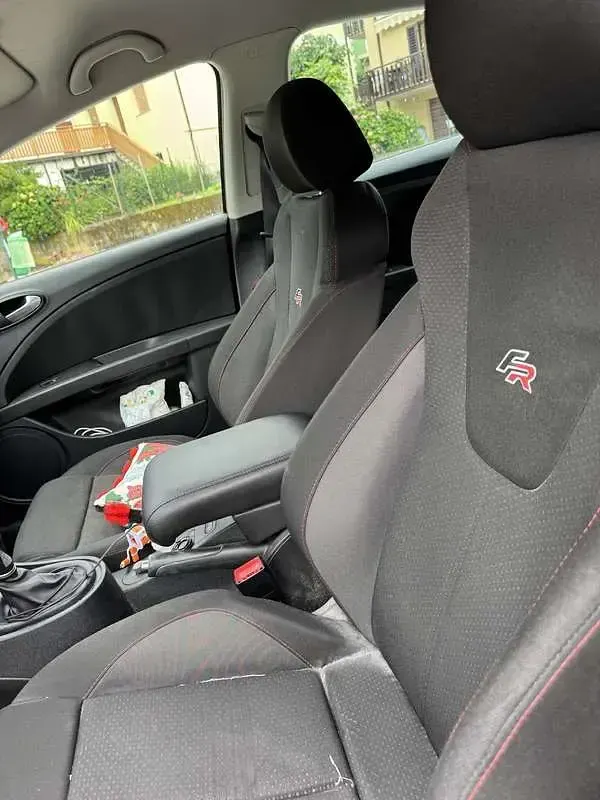 Usata Seat Leon FR 170 CV (125 kW) 2009 Utilitaria