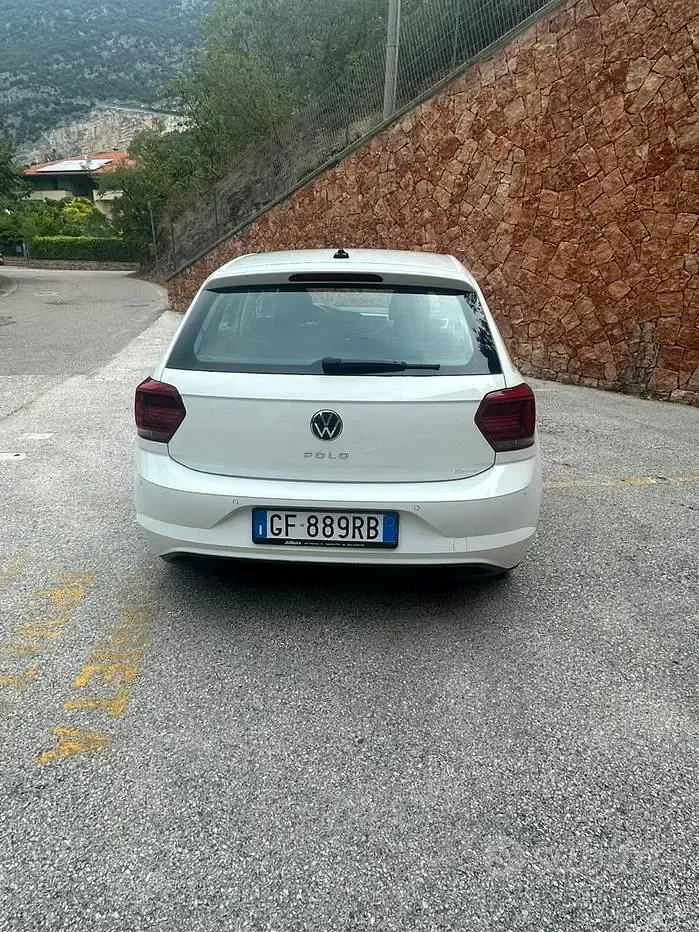 Usata VW Polo 80 CV (58 kW) 2021 Bianco Utilitaria