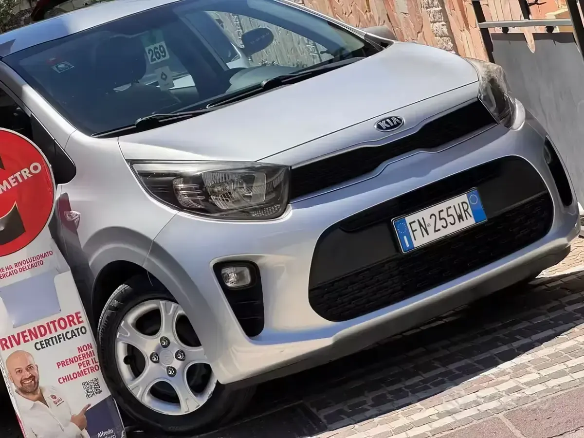 Usata Kia Picanto City 67 CV (49 kW) 2018 Grigio Utilitaria