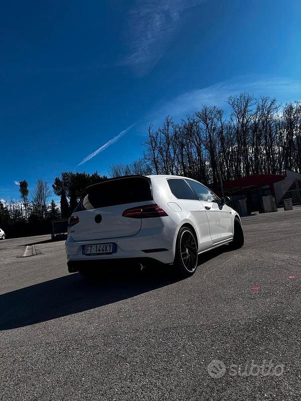 Usata VW Golf GTI 245 CV (180 kW) 2018 Bianco Coupé