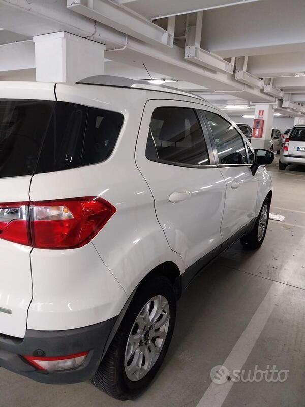 Usata Ford Ecosport 125 CV (91 kW) 2017 Bianco SUV