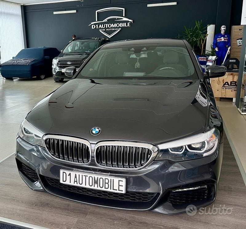 Grigio Usata 2017 BMW 520 M Sport Tre volumi | 23.900 € (Molto cara) - Immagine 1/4