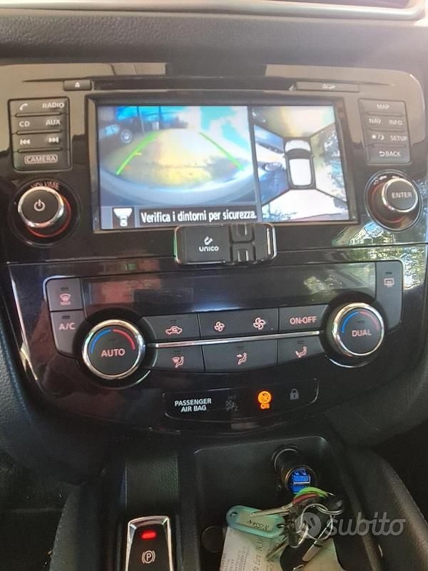 Usata Nissan Qashqai 110 CV (80 kW) 2015 Verde SUV