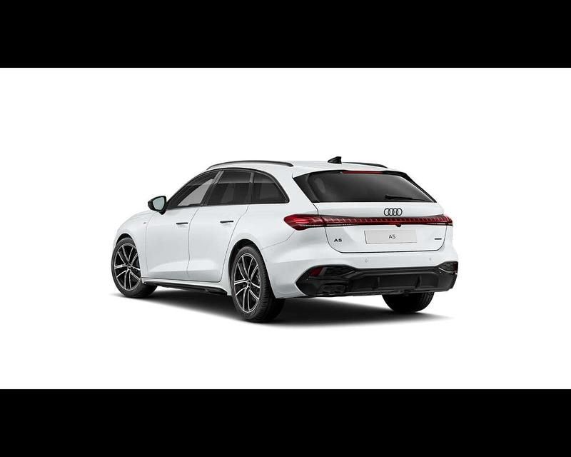 Nuova Audi A5 S-Line 204 CV (150 kW) 2026 Bianco ghiacciaio metallizzato Station wagon