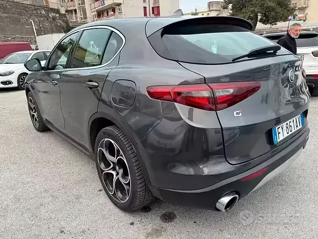 Usata Alfa Romeo Stelvio Tech Edition 210 CV (154 kW) 2019 Grigio SUV