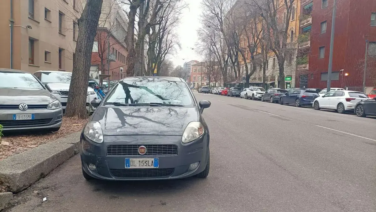 Usata Fiat Grande Punto Active 65 CV (47 kW) 2007 Utilitaria