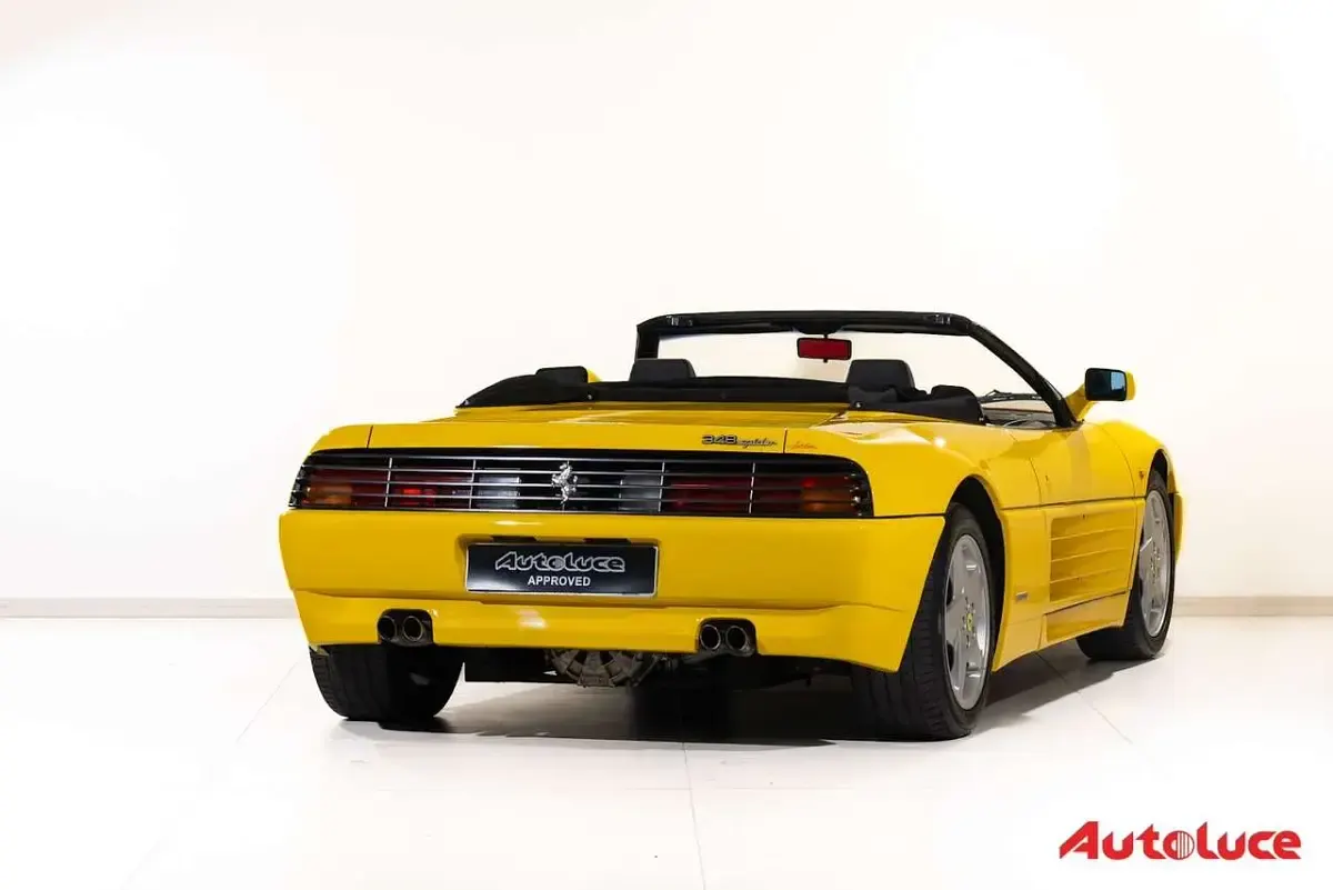 Usata Ferrari 348 320 CV (235 kW) 1993 Giallo fer. 102 Cabrio