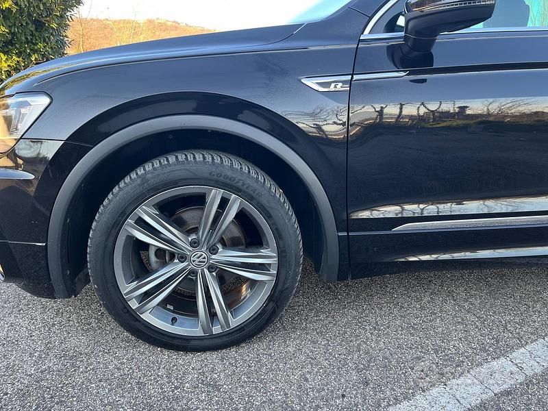 Usata VW Tiguan Sport 150 CV (110 kW) 2018 Nero SUV