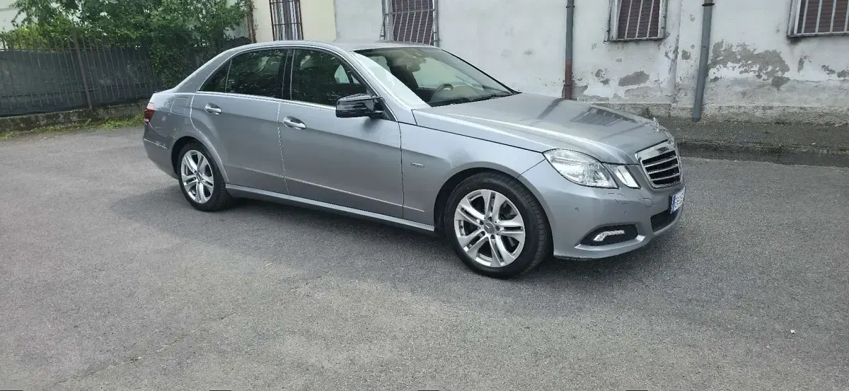 Usata Mercedes E350 Avantgarde 211 CV (155 kW) 2011 Berlina