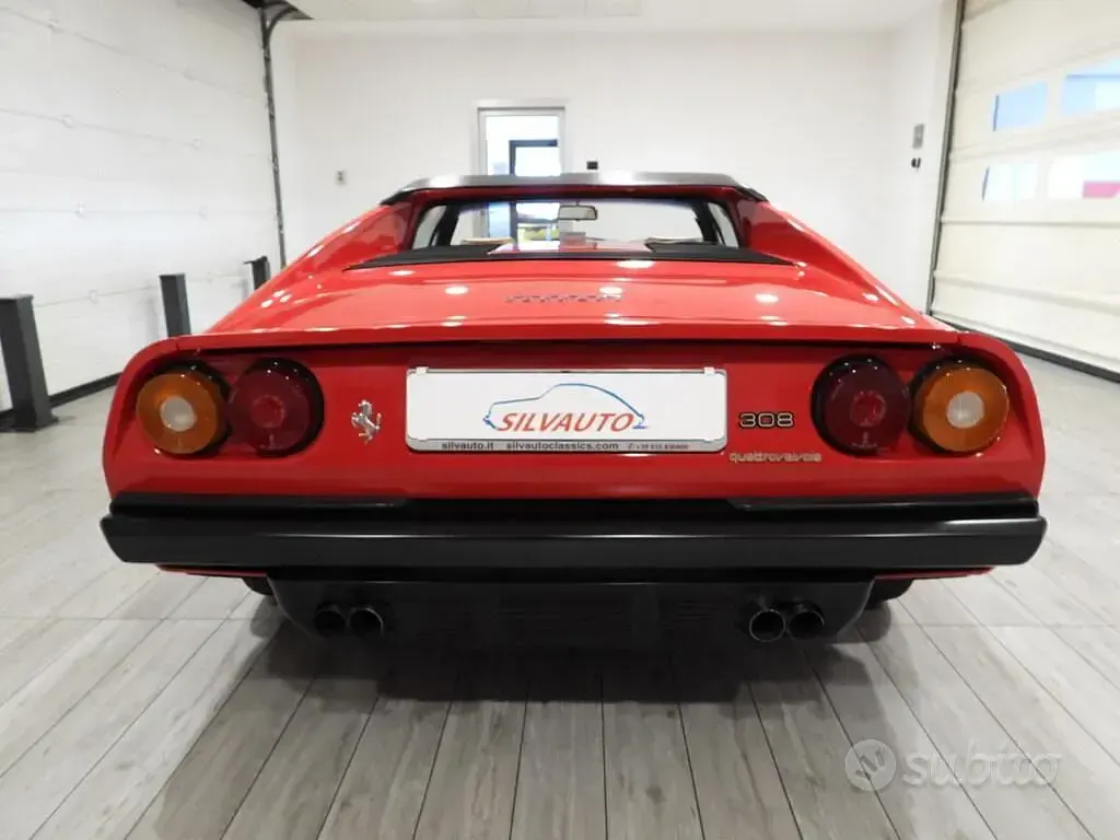 Usata Ferrari 308 240 CV (176 kW) 1984 Rosso Coupé