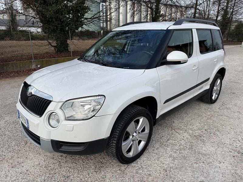 Usata Skoda Yeti Experience 105 CV (77 kW) 2011 Bianco SUV