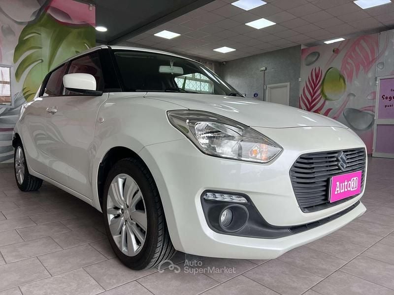 Usata Suzuki Swift Cool 90 CV (66 kW) 2019 Bianco Utilitaria