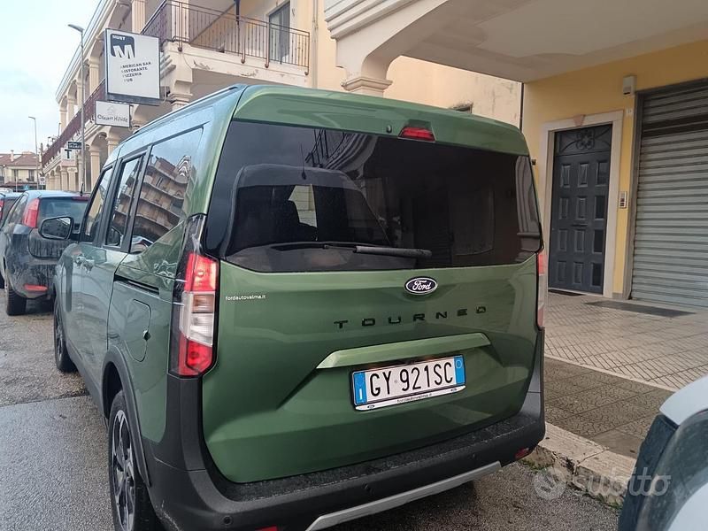 Usata Ford Tourneo 2025 Verde Berlina