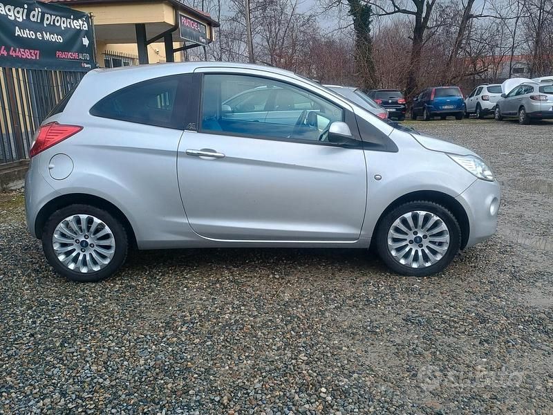 Usata Ford Ka 69 CV (50 kW) 2010 Grigio Utilitaria