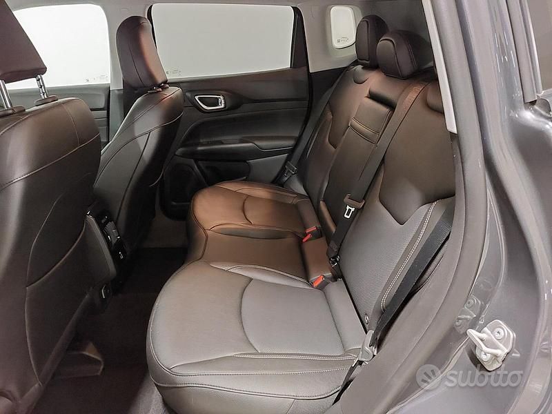 Usata Jeep Compass 131 CV (96 kW) 2024 Grigio SUV