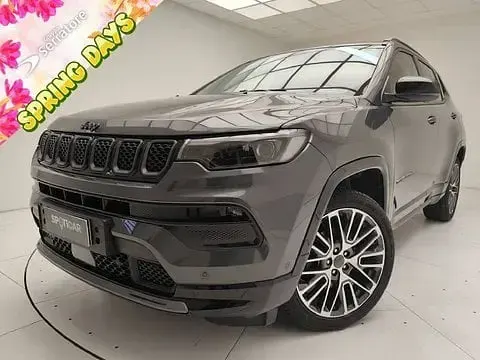 Gebraucht Jeep Compass Summit 131 PS (96 kW) 2025 SUV