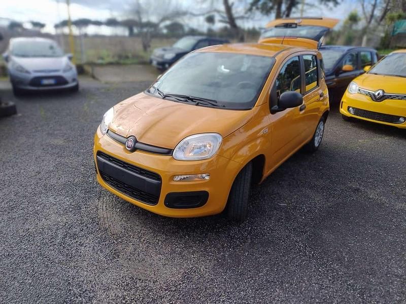 Usata Fiat Panda Easy 69 CV (50 kW) 2020 Arancione Utilitaria