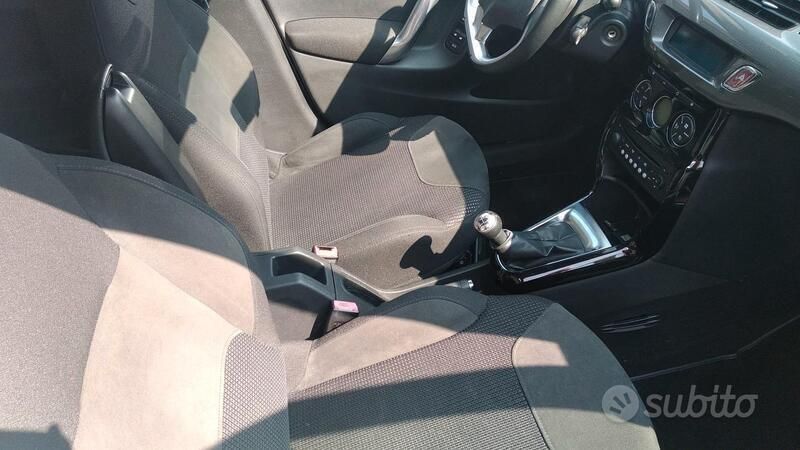 Usata Citroën C3 Exclusive 68 CV (50 kW) 2012 Bianco Utilitaria