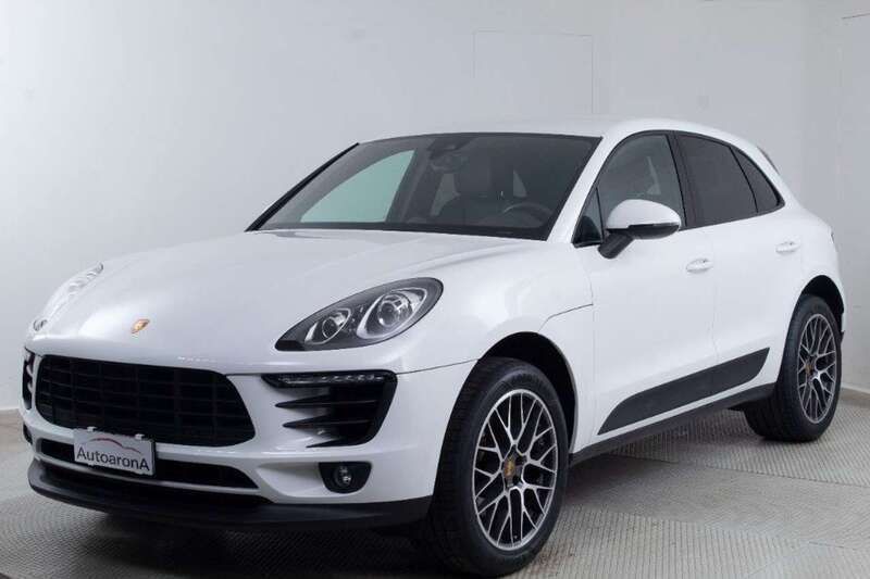Bianco Usata 2018 Porsche Macan SUV | 43.900 € (Ottimo prezzo) - Immagine 1/4