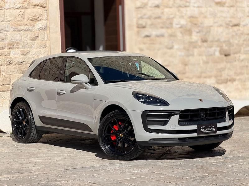 Usata Porsche Macan Turbo Sport 265 CV (194 kW) 2022 Grigio SUV