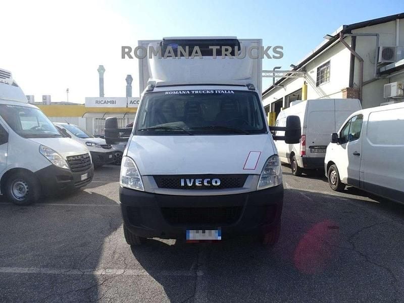 Usata Iveco Daily 145 CV (106 kW) 2011 Bianco Furgone