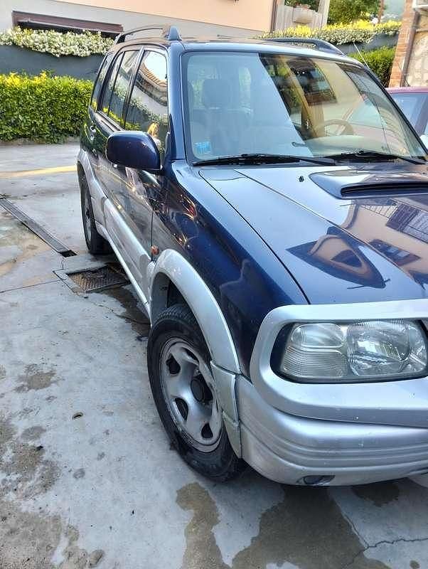 Usata Suzuki Grand Vitara 87 CV (63 kW) 1999 Blu/azzurro SUV