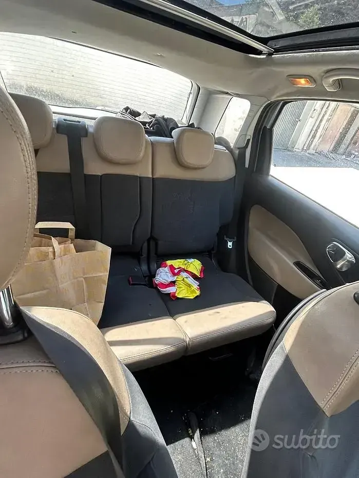 Begagnad Fiat 500L 105 HK (77 kW) 2014 Minibuss