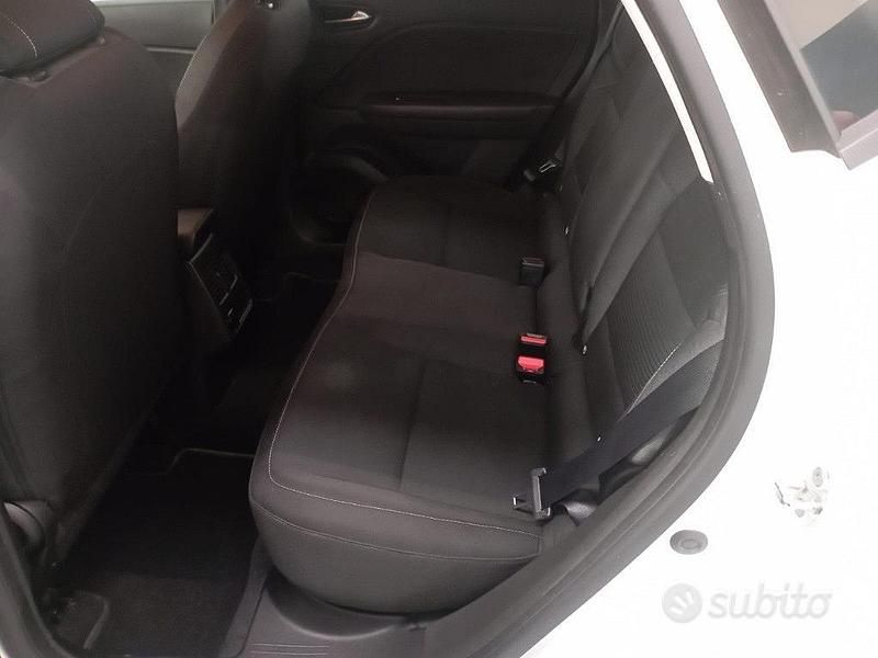 Usata Renault Captur Zen 101 CV (74 kW) 2020 Bianco SUV