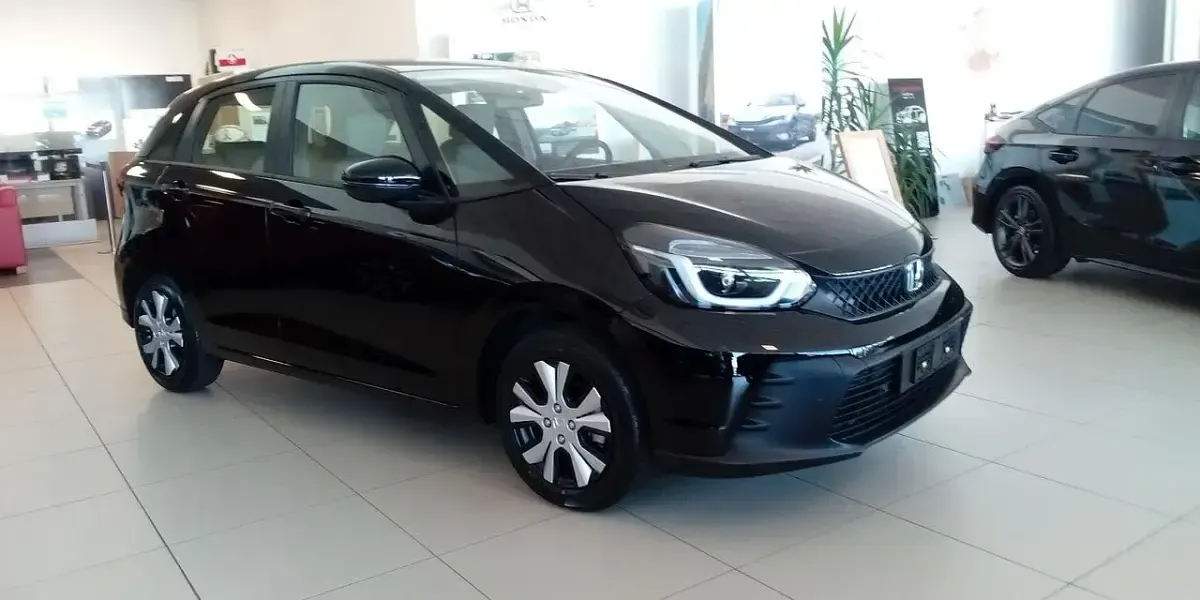 Nuova Honda Jazz Elegance 107 CV (78 kW) 2026 Nero Utilitaria