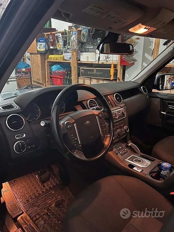 Usata Land Rover Discovery 4 SE 256 CV (188 kW) 2012 Grigio SUV