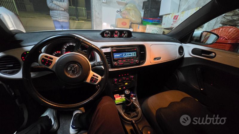 Usata VW Beetle 2012 Bianco Utilitaria