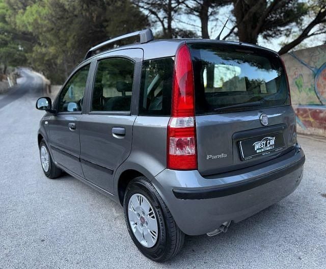 Usata Fiat Panda Dynamic 69 CV (50 kW) 2012 Grigio Utilitaria