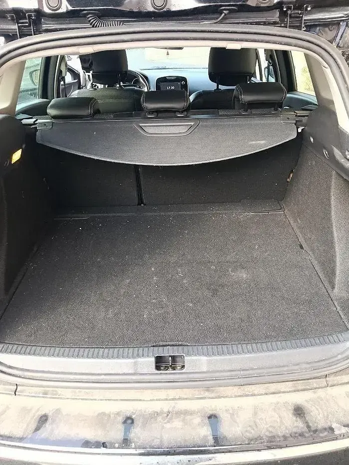 Usata Renault Clio 90 CV (66 kW) 2018 Nero Station wagon
