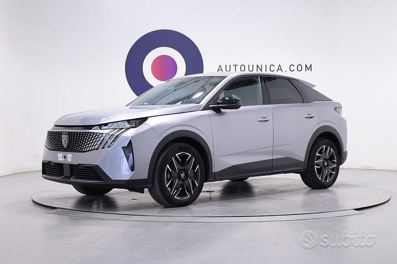 Usata Peugeot 3008 Allure 136 CV (100 kW) 2025 Grigio SUV