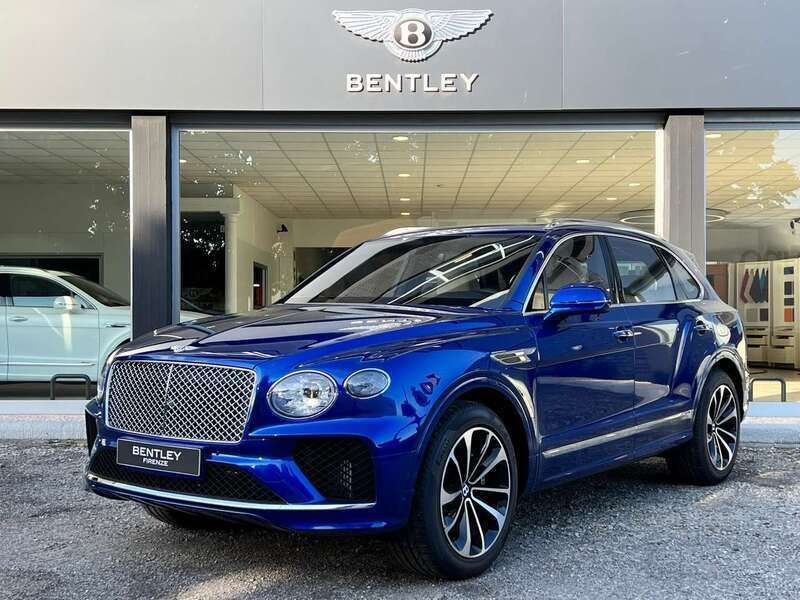 Blu/azzurro Usata 2023 Bentley Bentayga SUV | 240.000 € - Immagine 1/4