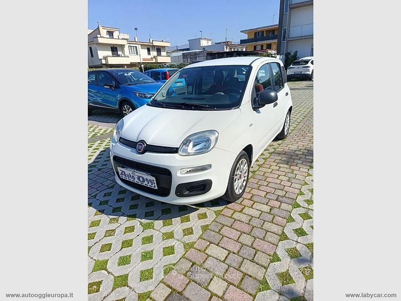 Usata Fiat Panda 69 CV (50 kW) 2015 Bianco Utilitaria