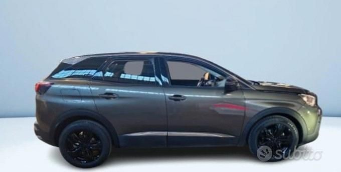 Usata Peugeot 3008 Allure 165 CV (121 kW) 2018 Verde SUV