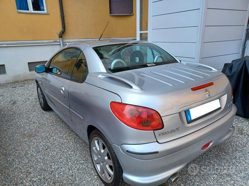 Usato 2007 Peugeot 206 CC 1.6 Diesel 109 CV (3.000 €)