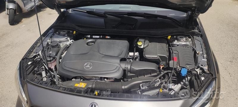 Usata Mercedes GLA220 2019 Grigio SUV