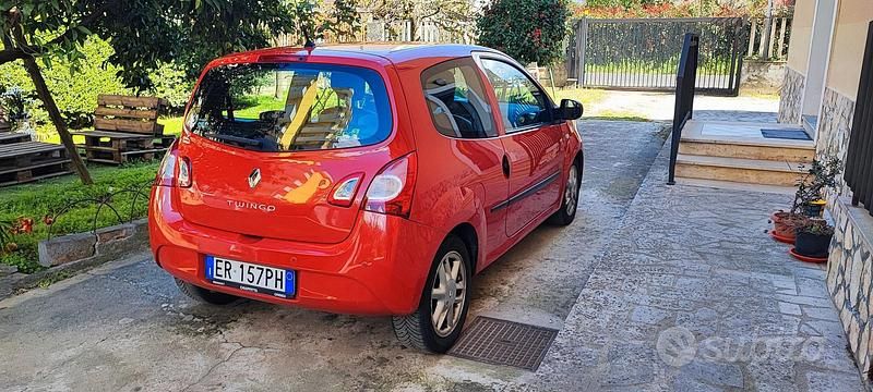 Usata Renault Twingo 75 CV (55 kW) 2013 Rosso Utilitaria