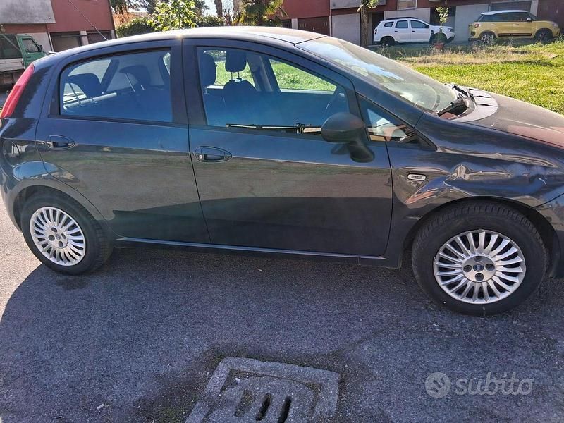 Usata Fiat Punto 65 CV (47 kW) 2007 Nero Utilitaria